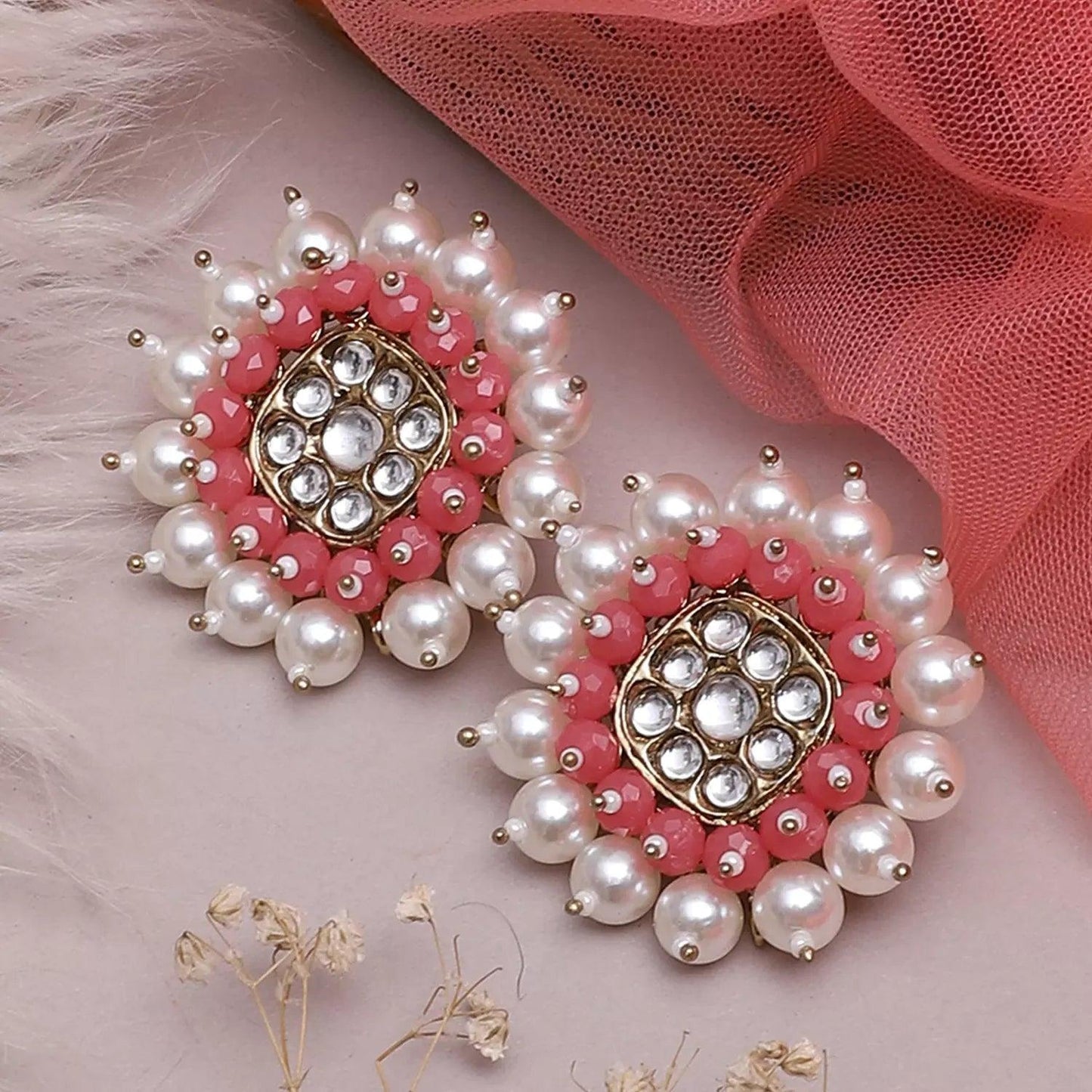 Coral Urvashi Stud