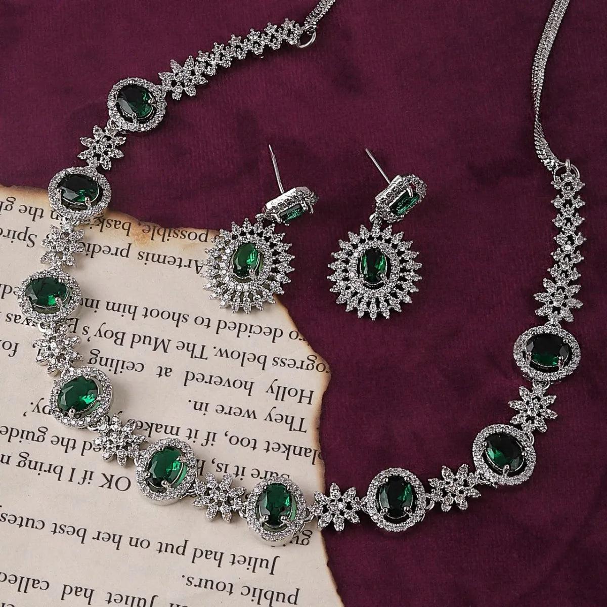 Emerald Ryan 2.0 AD Necklace Set