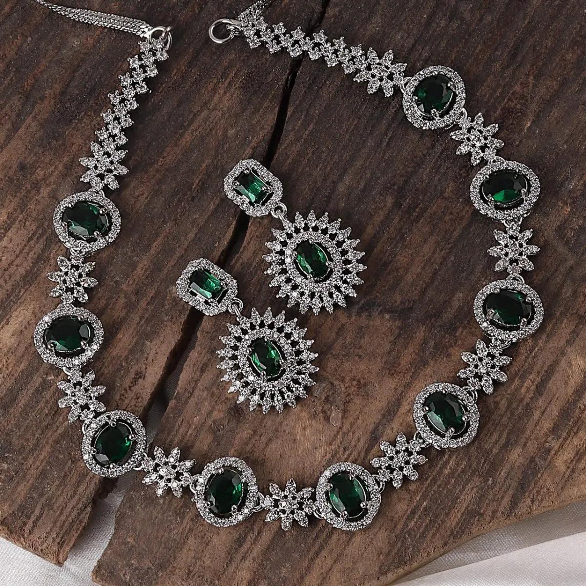 Emerald Ryan 2.0 AD Necklace Set