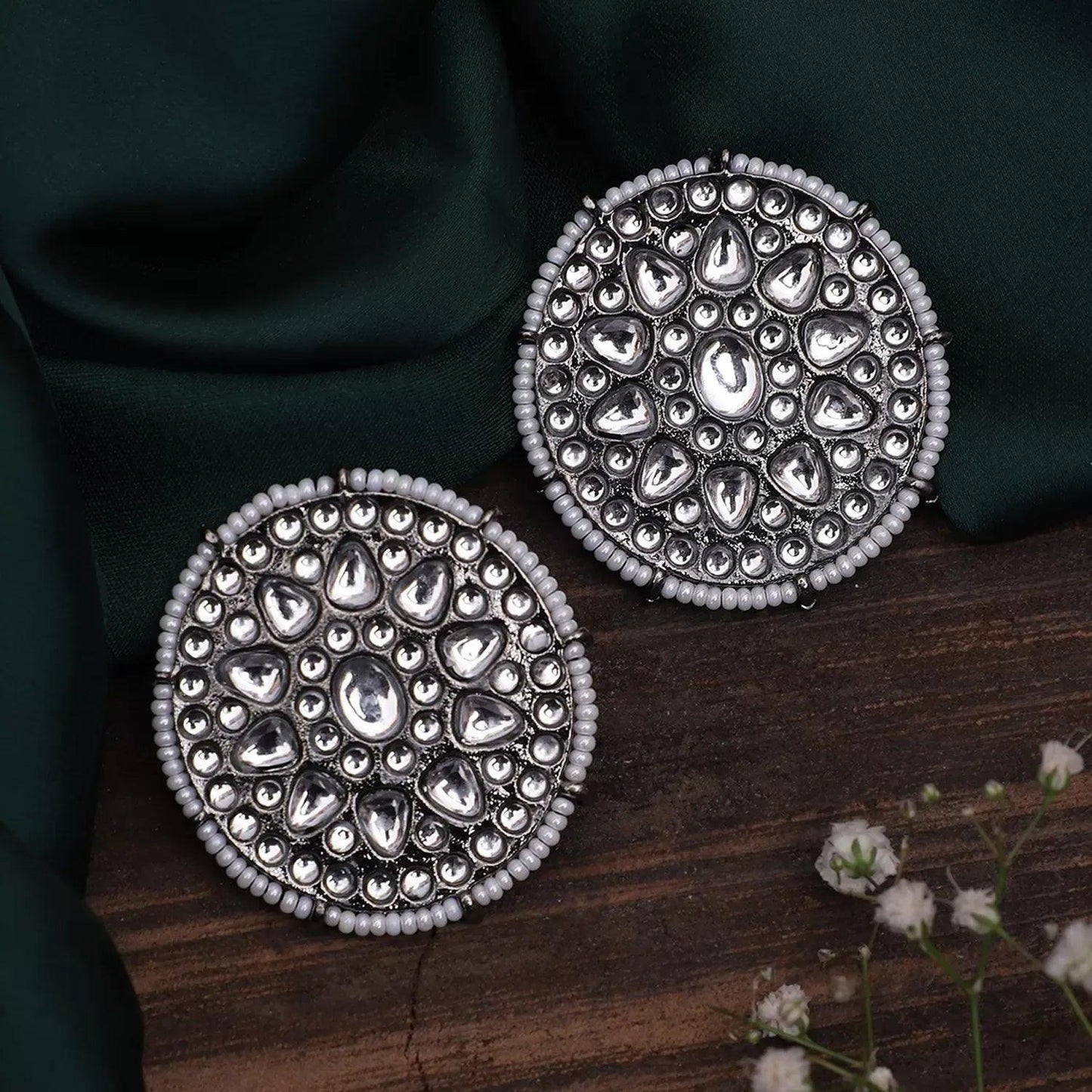 Black Sanya Kundan Studs