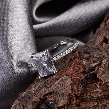 Joseph American Diamond Ring