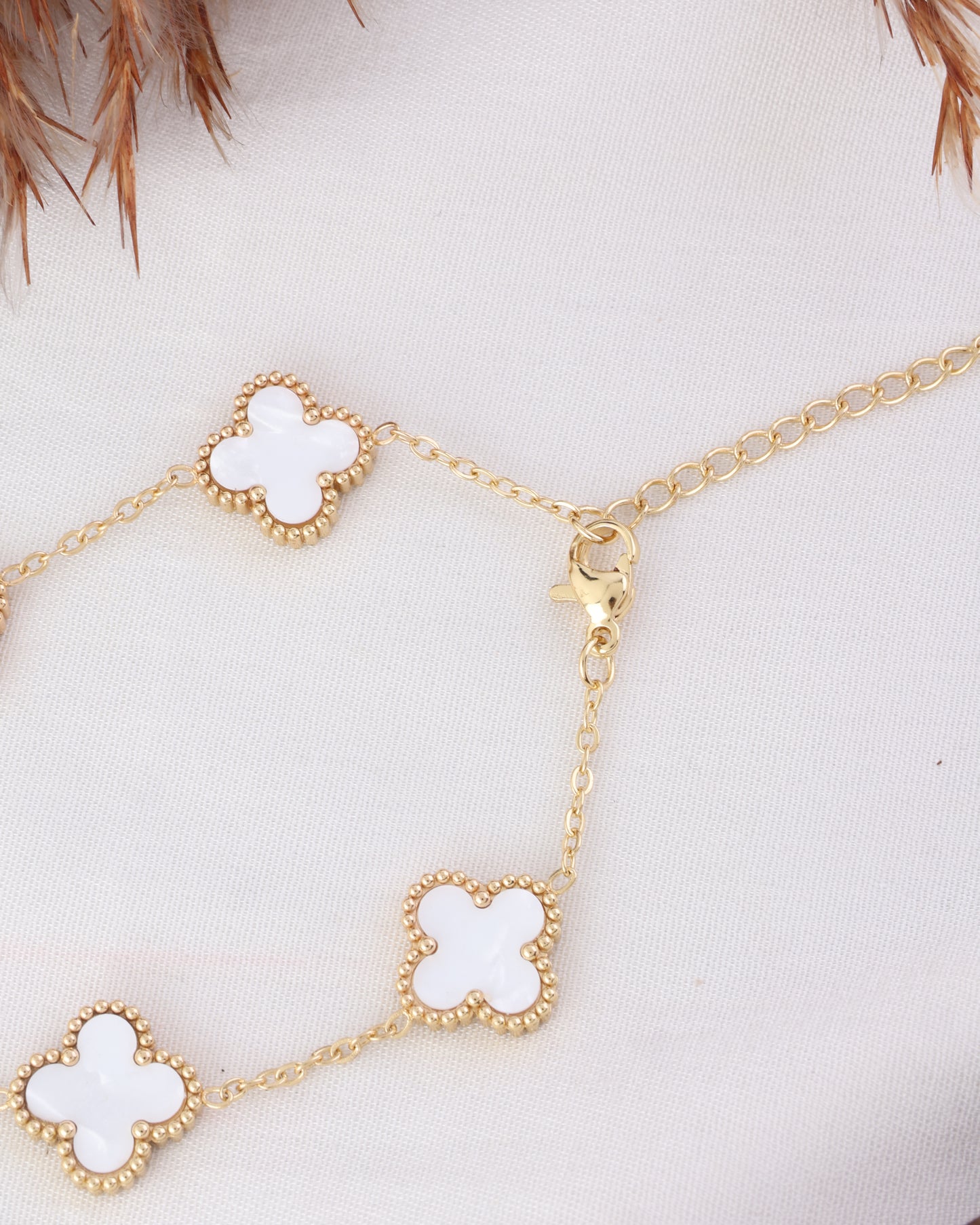 White Yuna Anti Tarnish Bracelet