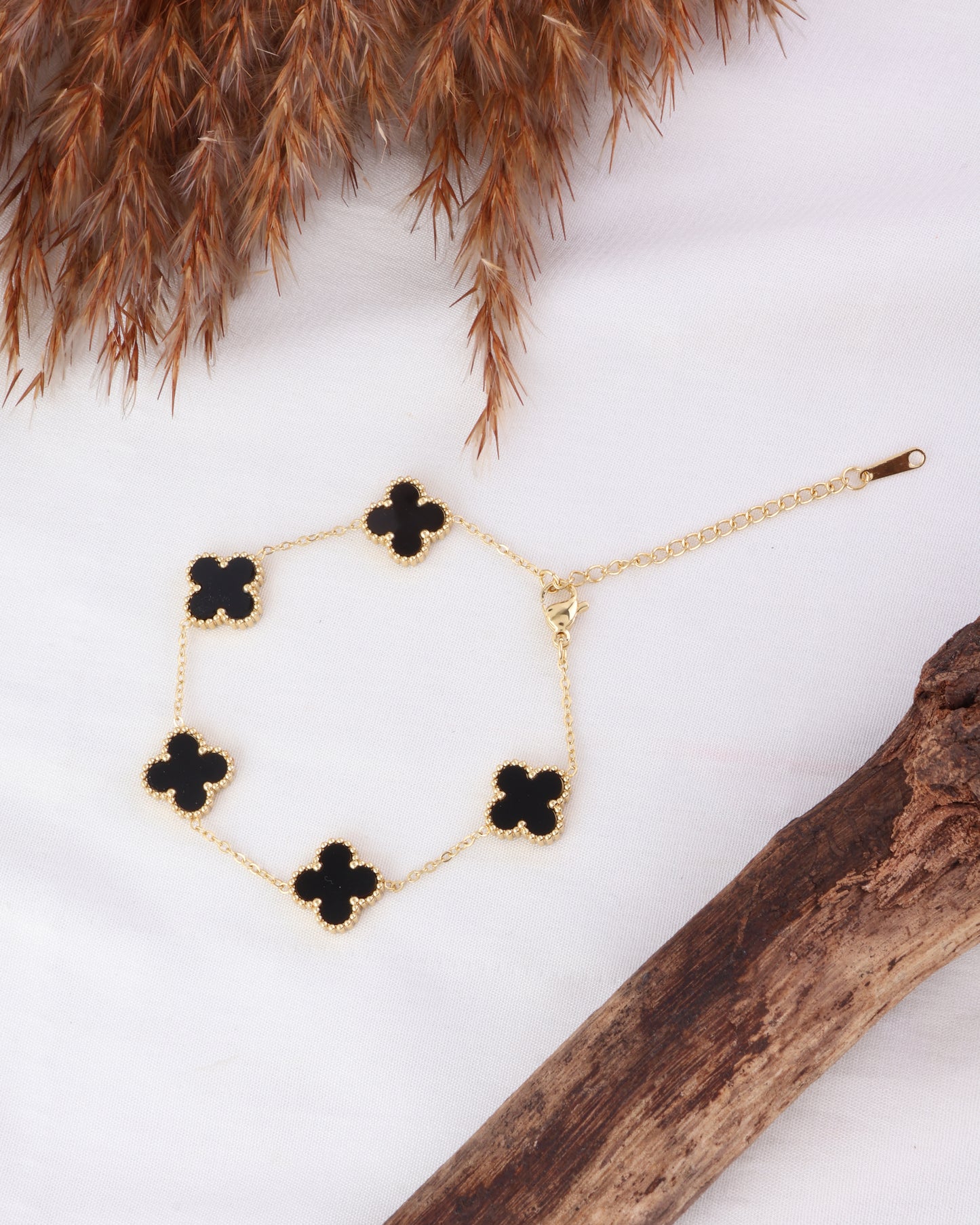 Black Yuna Anti Tarnish Bracelet