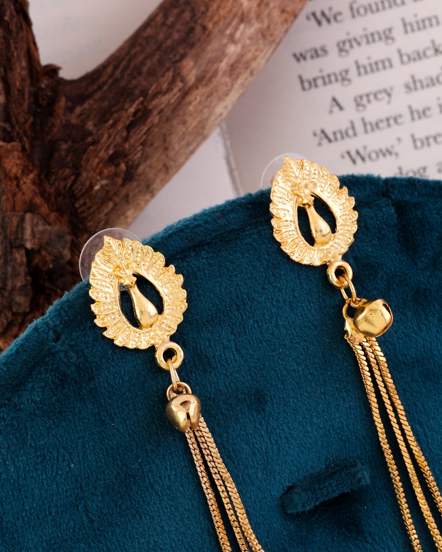 Miraah Kashmiri Look Ghunghru Earring