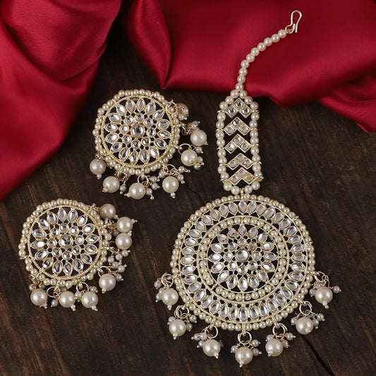 Harnaaz Teeka Set