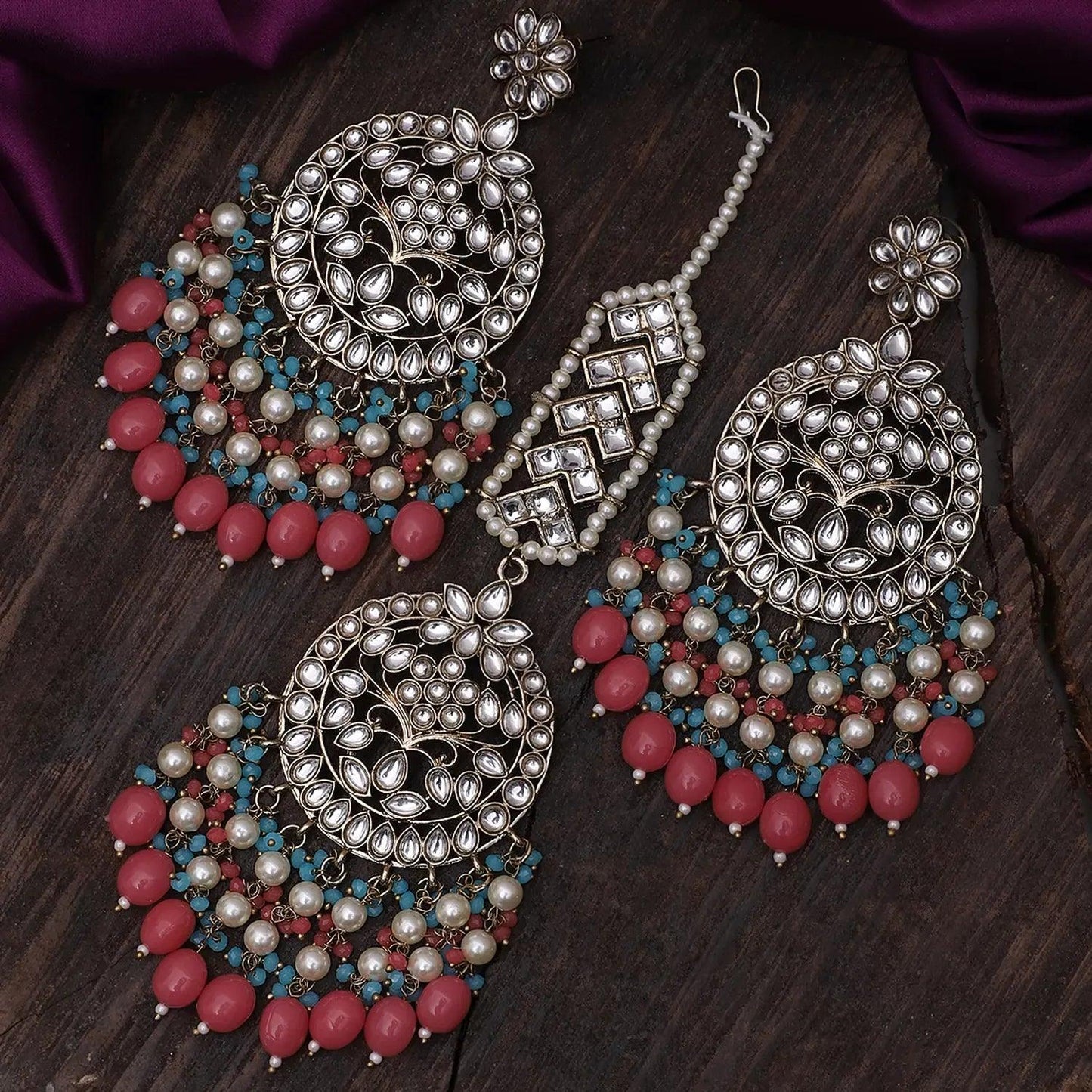 Coral Sana Teeka Earring