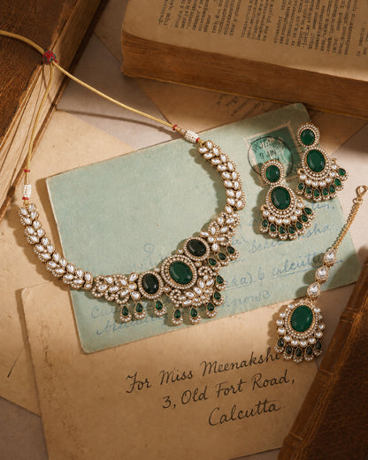 Emerald Yuvrani Premium Polki Dupe Necklace with Earring and Mangteeka