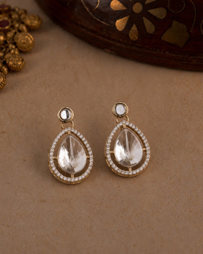 Tishank Premium Stud Earring
