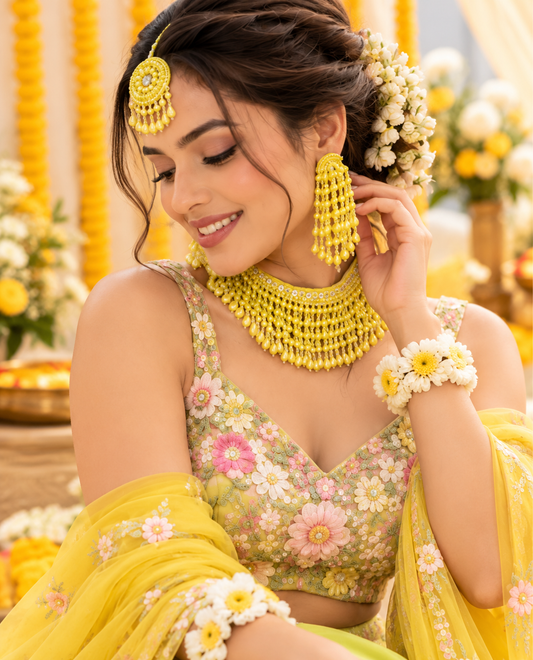 Yellow Zarvisha Handmade Necklace with Earring and Mangteeka