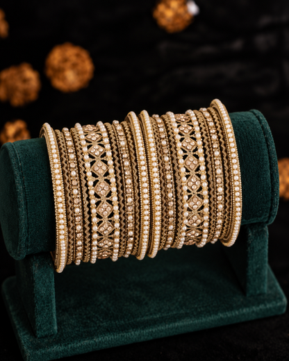 Manasvi Bangle Set