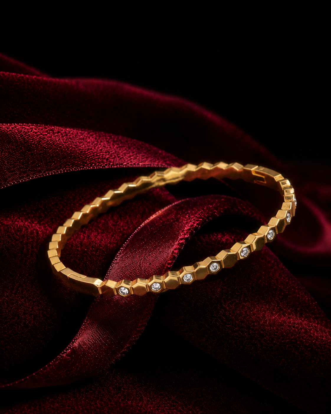 Avenza Voguish Bracelet
