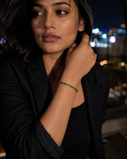 Emerald Santina Voguish Bracelet