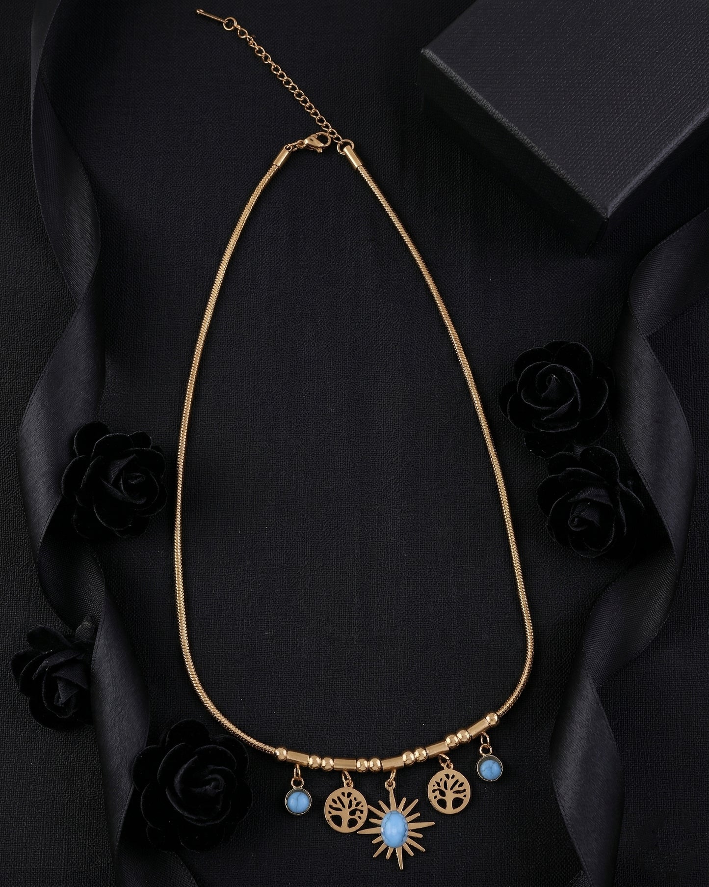 Soleil Voguish Pendant Necklace