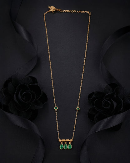 Emerald Kai Voguish Pendant Necklace
