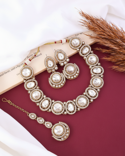 Silver Jasnain Premium Polki Dupe Necklace with Earring and Mangteeka