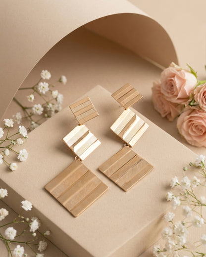 Lydia Voguish Earrings