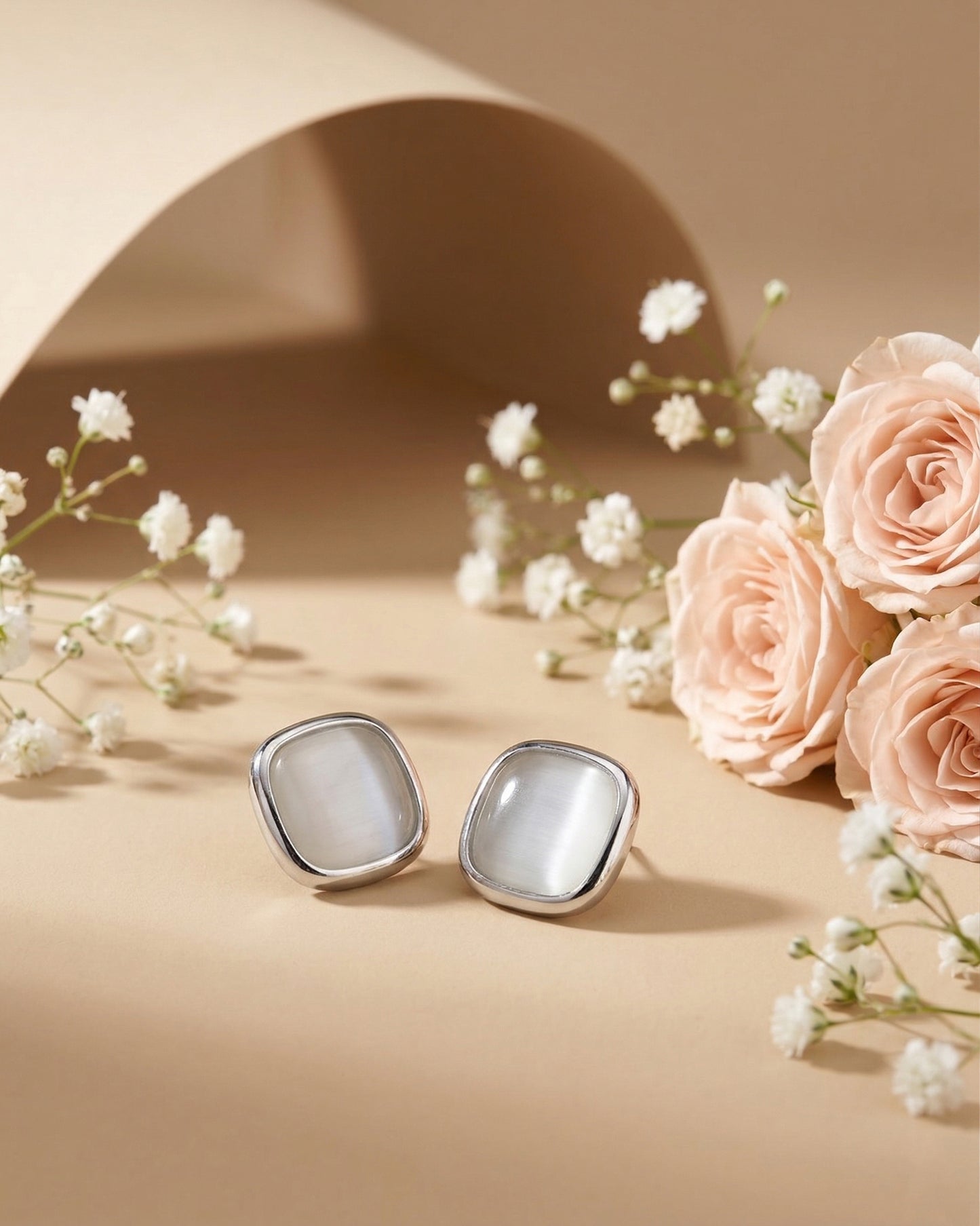 Silver Clarence Voguish Earrings