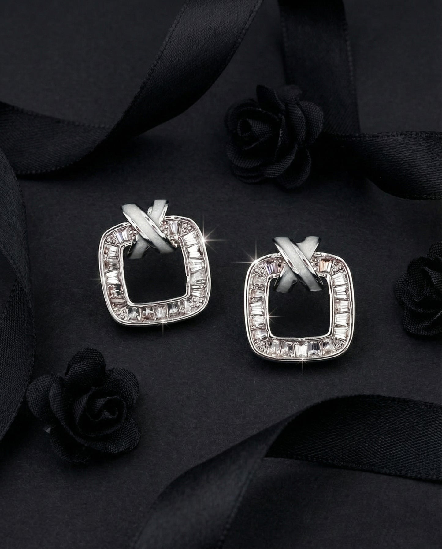 Dylan Voguish Stud Earrings