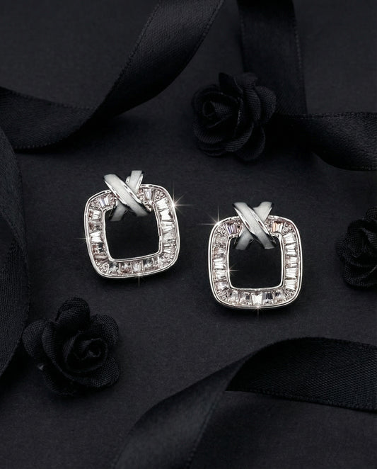 Dylan Voguish Stud Earrings