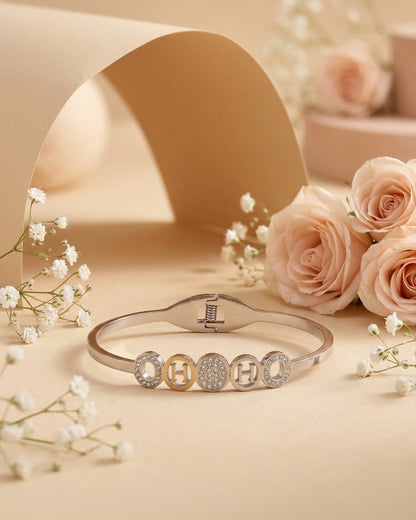 Sienna Voguish Bracelet