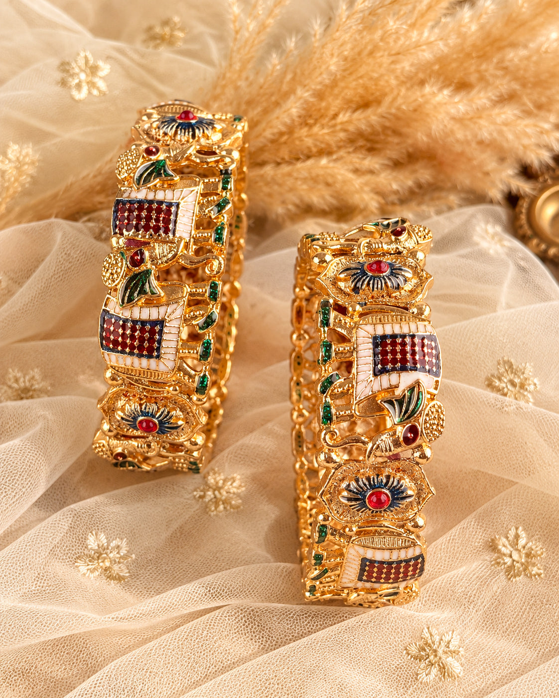 Suvyra Rajwada Bangle Set