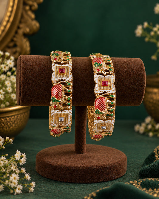 Red Green Vedanshi Rajwada Lookalike Bangle Set