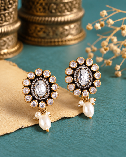 White Alizeh Monalisa Antique Designer Stud Earring