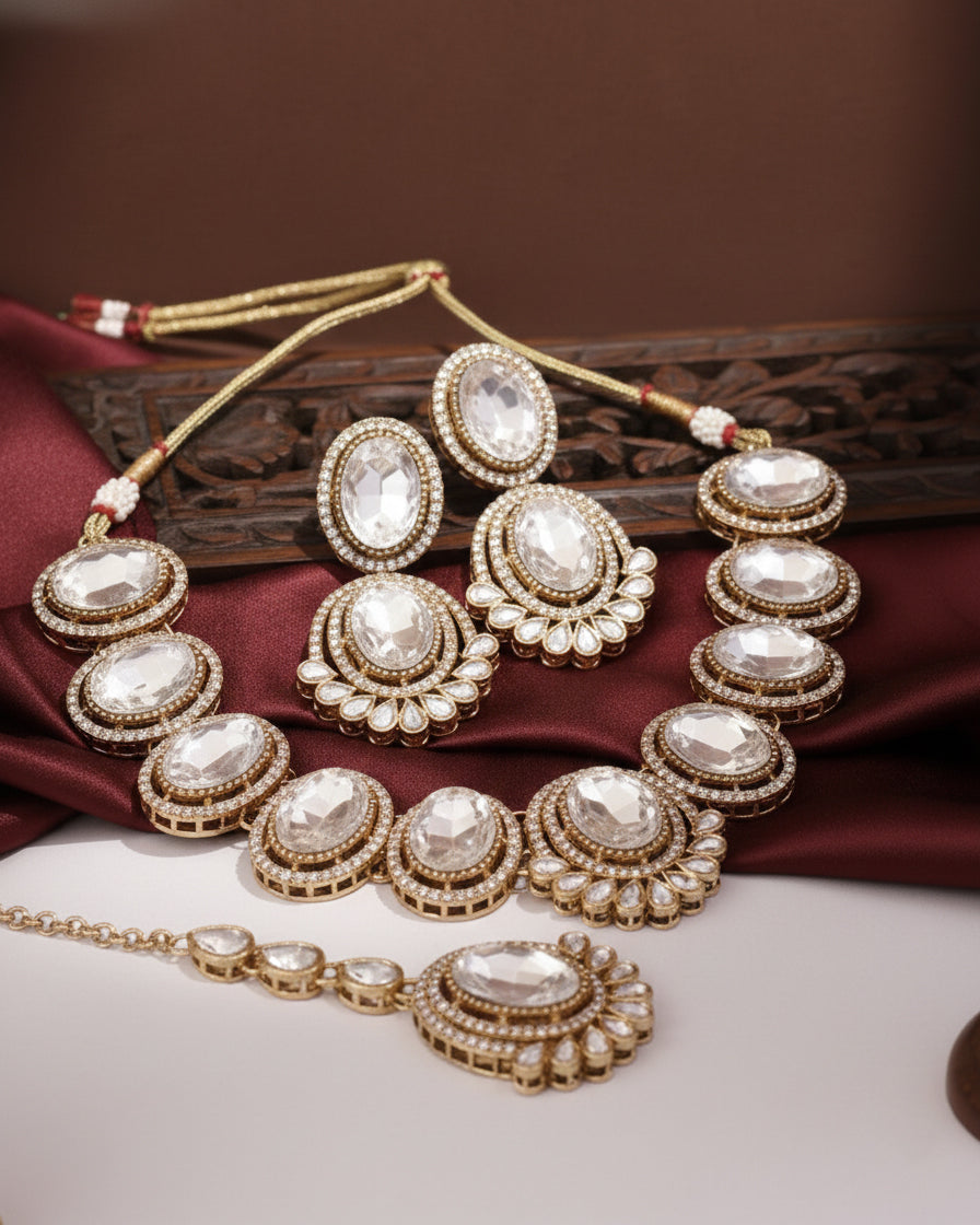 Silver Parnika Premium Polki Dupe Necklace with Earring and Mangteeka