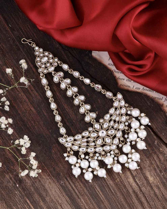 Pearl Zaiba Passa / Side Jhumar