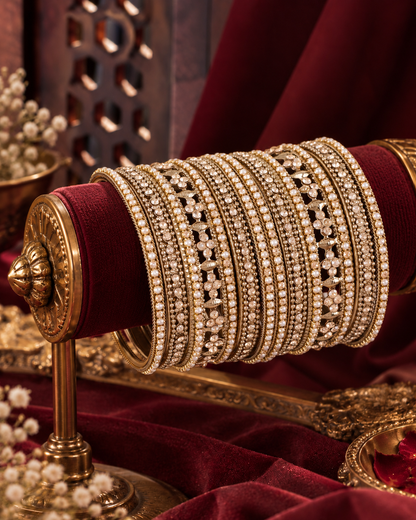 Sunaina Bangle Set