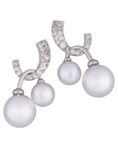 Everett Voguish Stud Earrings