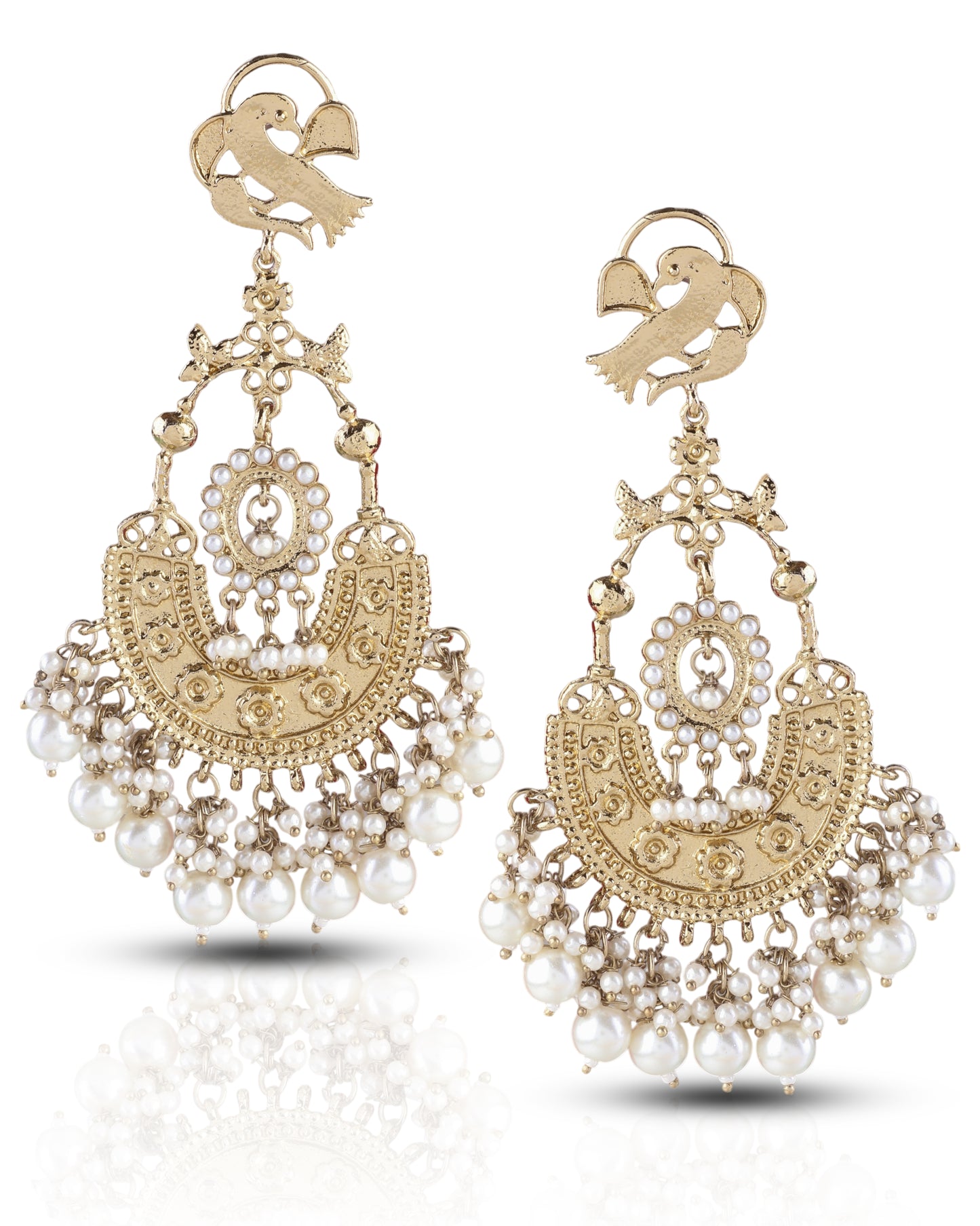 Ethnic Look Sehmat Chandbali