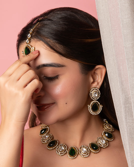 Emerald Hania Premium Polki Dupe Necklace with Earring and Mangteeka