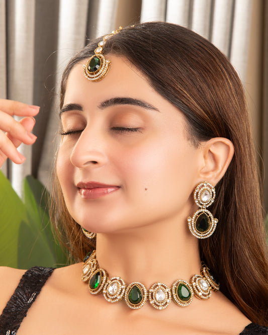 Emerald Hania Premium Polki Dupe Necklace with Earring and Mangteeka