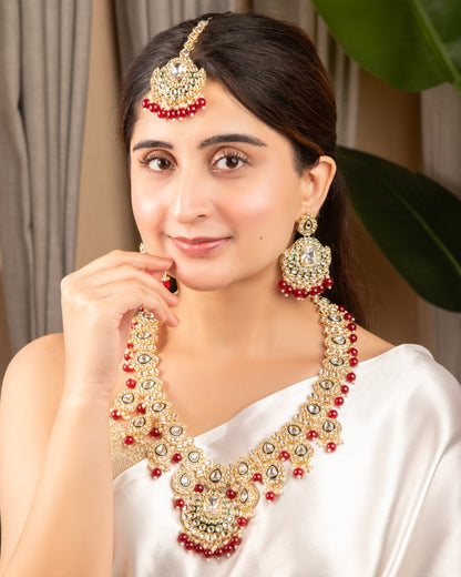 Red Noorika Heritage Kundan Necklace Set With Earring & Maangteeka