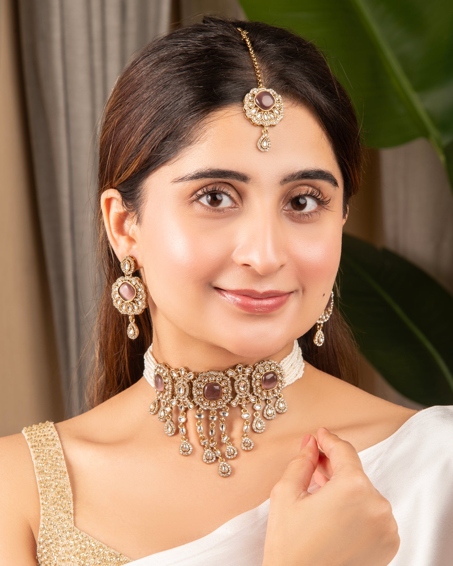 Wine Meher Premium Necklace with Earring and Mangteeka