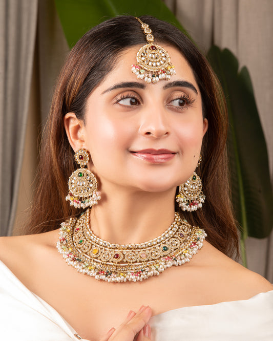 Manveer Punjabi Necklace Set with Earring and Teeka