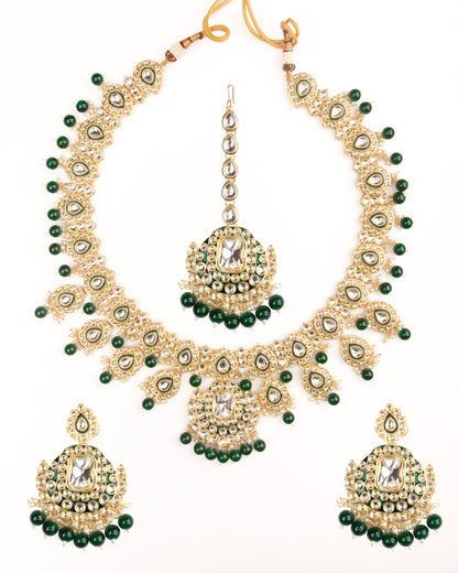 Green Noorika Heritage Kundan Necklace Set With Earring & Maangteeka