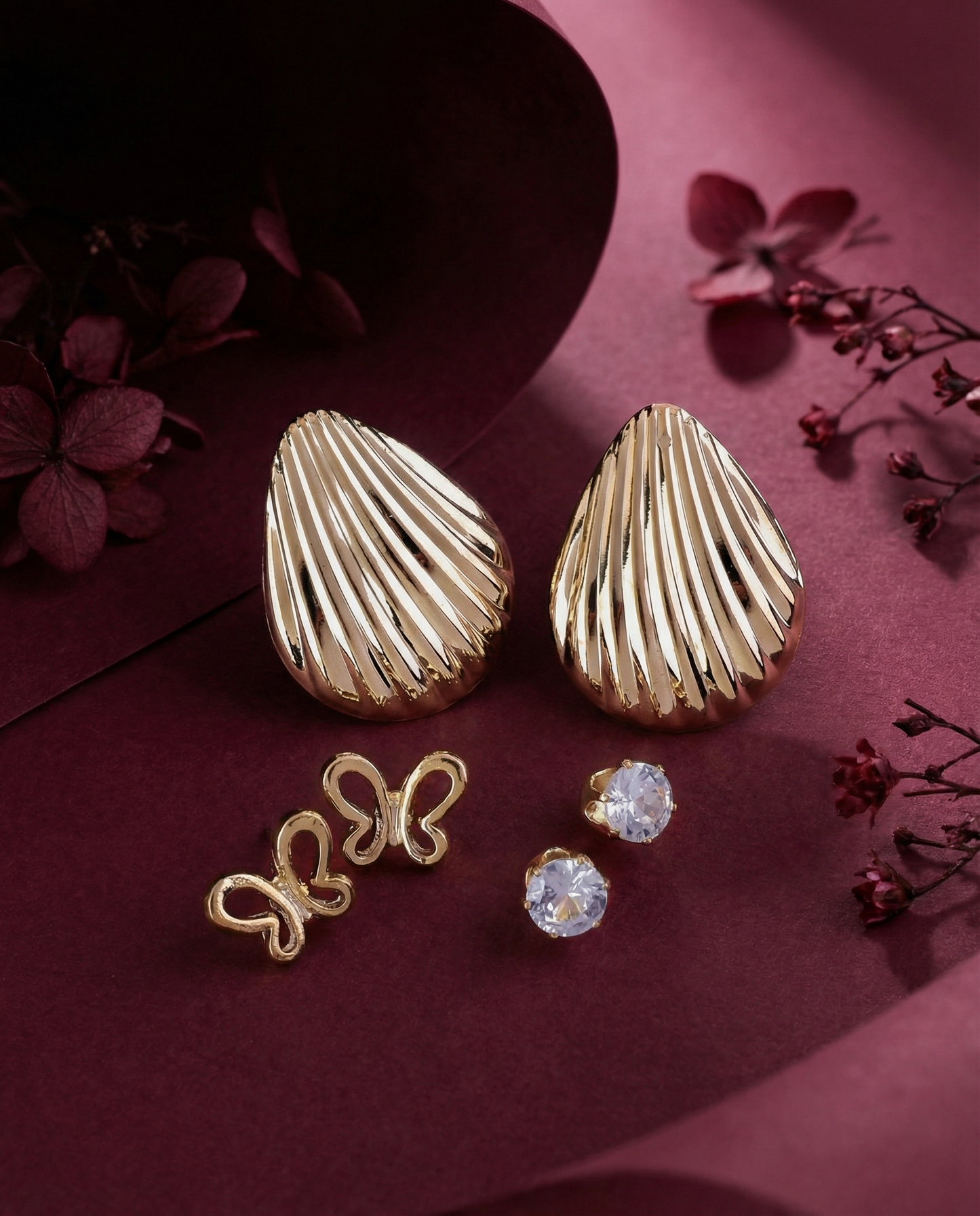 Yerin Voguish Earring - Set of 3