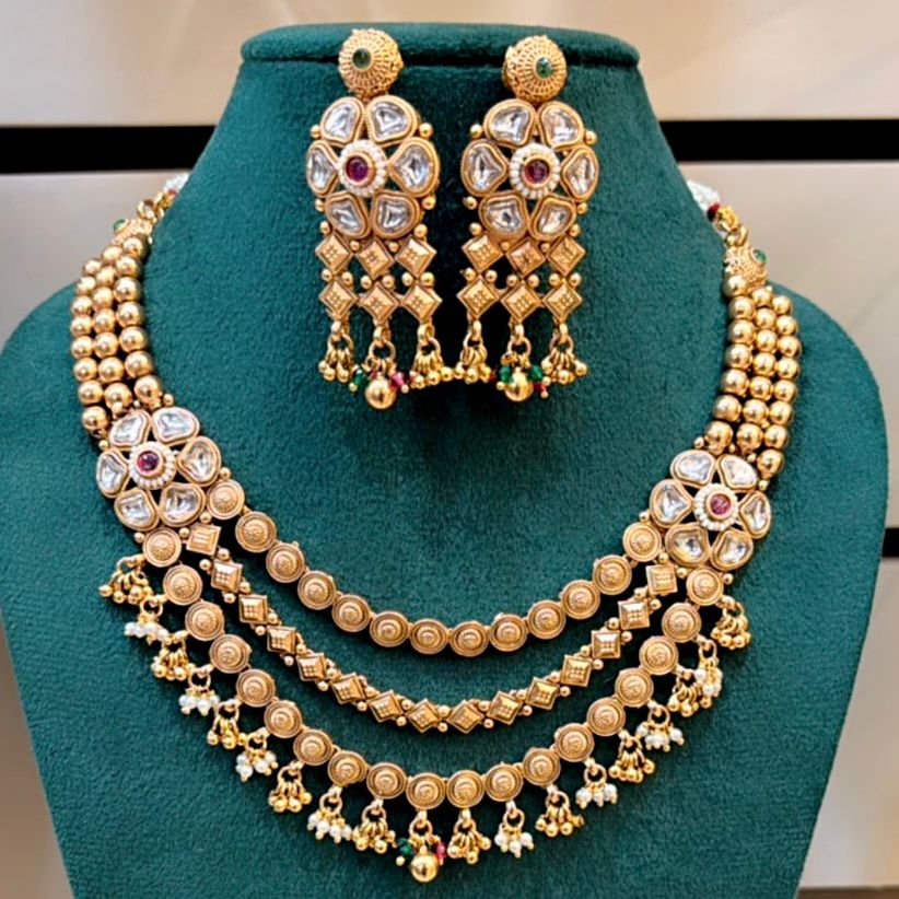 Yogita Rajwada Layer Necklace Set with Earring