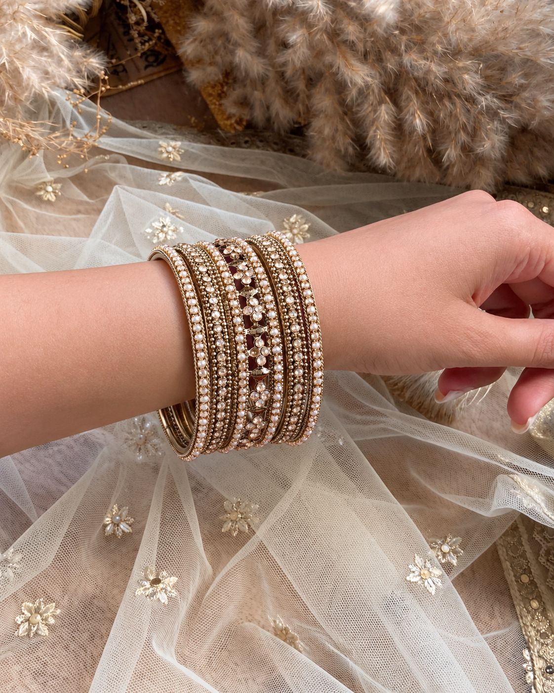 Sunaina Bangle Set