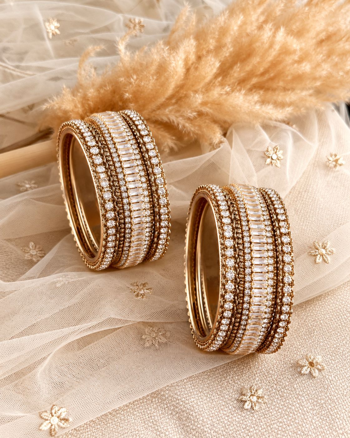 Anjum Kundan Bangle Set