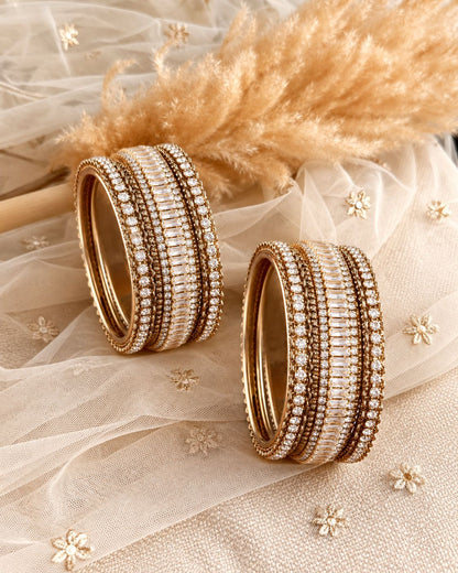 Anjum Kundan Bangle Set