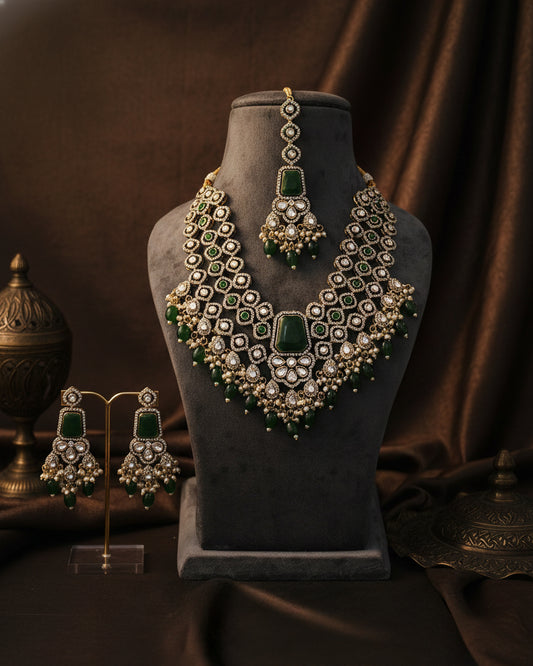Emerald Arizona Premium Monalisa Layered Necklace Set with Earring and Teeka