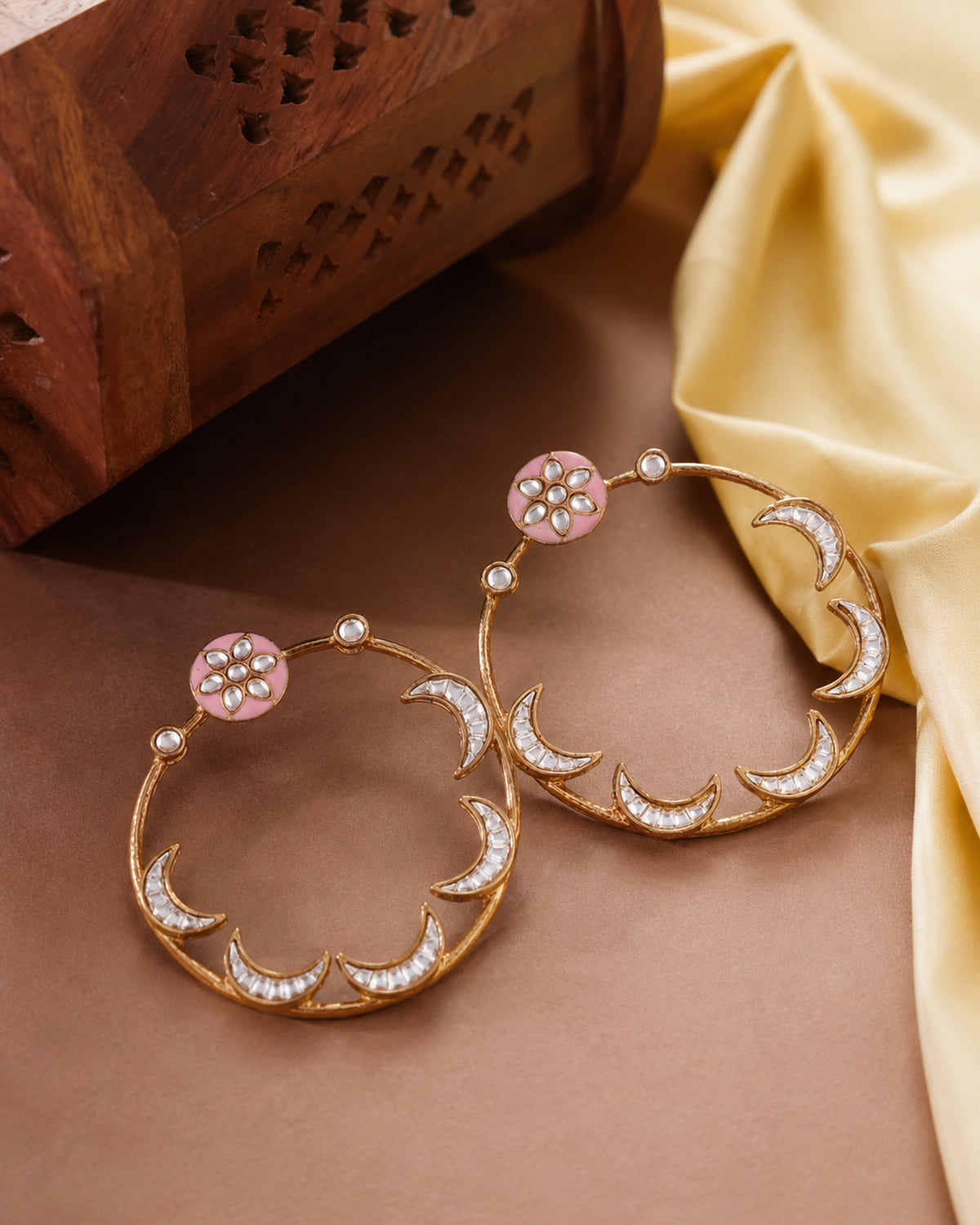 Blush Guri Earring