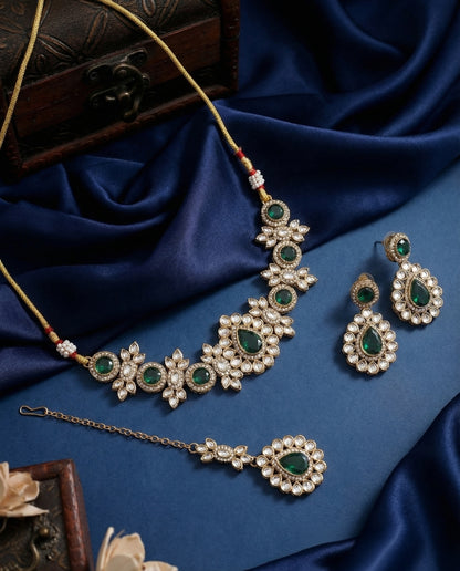 Green Sierra Kundan Choker Necklace Set With Earring & Teeka