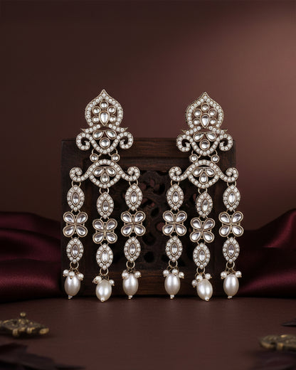Ishita Pearl Zircone Earring