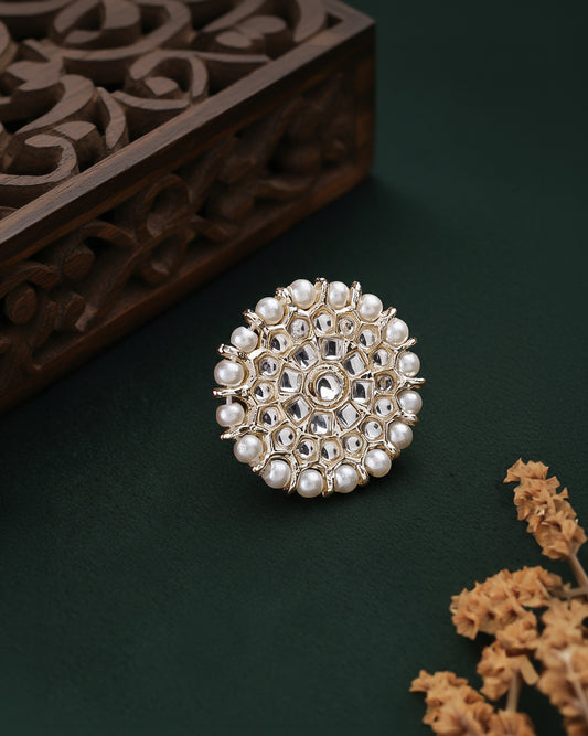 Gold Guneet Ethnic Ring