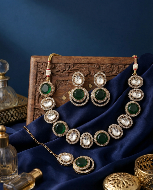 Emerald Abir Premium Polki Dupe Necklace with Earring and Teeka