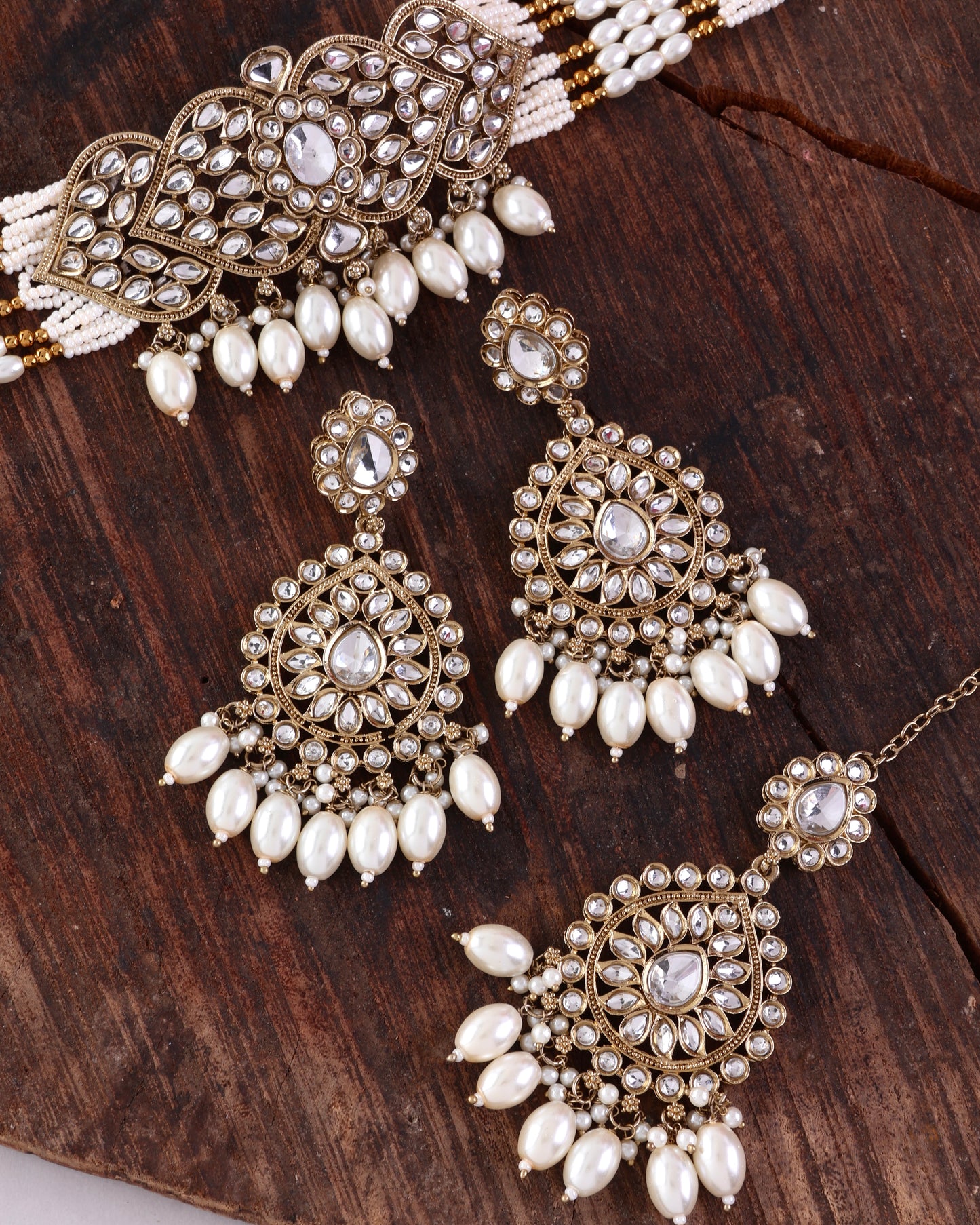Arhan Necklace Earring with Teeka